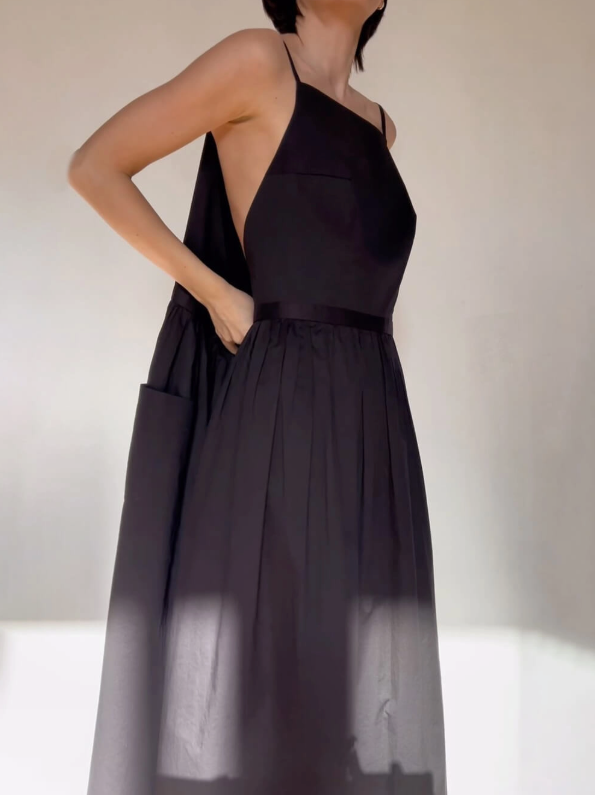 Elva Cardigan Kjole - Der eleganse møter frihet